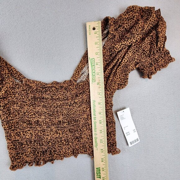 Urban Outfitters Giselle Cheetah Smocked Square Neck Puff Sleeve Ruffle Crop Top - Picture 11 of 13